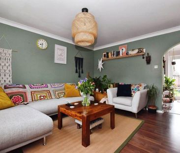 2 bedroom terraced house to rent - Photo 2