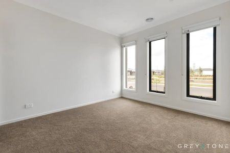 11 Solling Road, Tarneit VIC 3029 - Photo 3