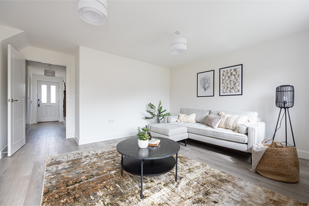 3 bedroom semi-detached house to rent - Photo 2