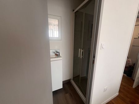 Location Appartement 1 pièce 16m² - Photo 2