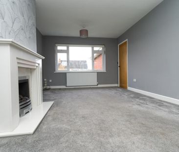 2 bedroom semi-detached bungalow to rent - Photo 2