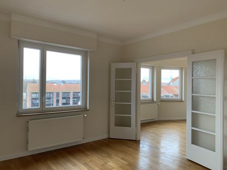 Location Appartement 4 pièces 97m² SARREGUEMINES 57200 - Photo 3