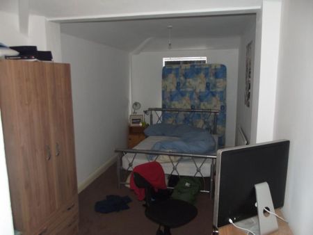 7 bedroom semi-detached house to rent - Photo 3