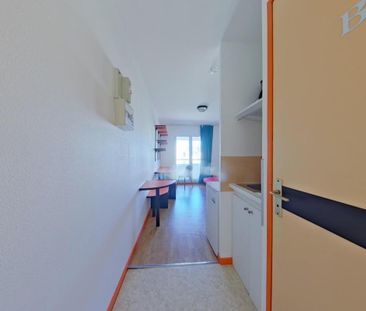 Location Appartement 1 pièce Meublé 14m² POITIERS 86000 - Photo 5