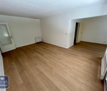 Location Appartement 5 pièces 104m² MAUREPAS 78310 - Photo 1