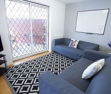 24 Low Mill Close - Photo 1