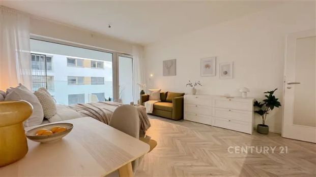 Pronájem bytu 1+kk 46 m - Fotografie 1