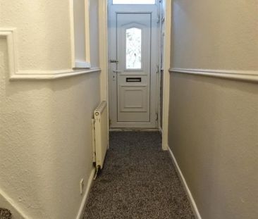 2 bedroom House To Let Total Size: 915 SQ FT - Photo 3