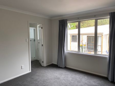 RURAL PRIVATE HOME - Photo 3