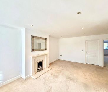 2 bedroom maisonette to rent - Photo 1