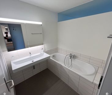 Sanierte 3.5-Zi-Whg mit Terrasse und Balkon - Photo 6