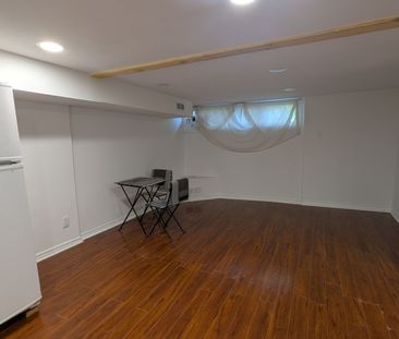 For Lease - 230 Alsace Road, Richmond Hill, Ontario - Photo 1