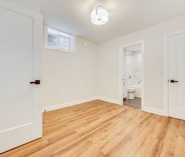 For Lease - 17 Lockwood Road Unit# C, Toronto, Ontario - Photo 1