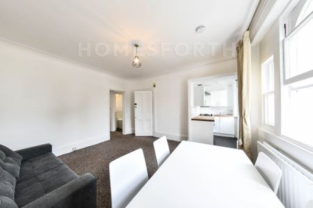 2 Bedroom Flat - Photo 2