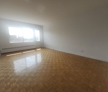Loft à louer semi-meublé au centre-ville (chauffage inclus) - Photo 4