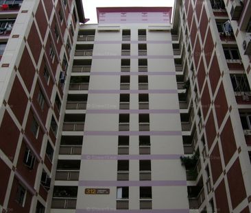 Blk 312 Tampines Street 33 (Tampines), HDB Executive - For Rent - Photo 1