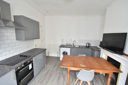 5 bedroom maisonette to rent - Photo 5