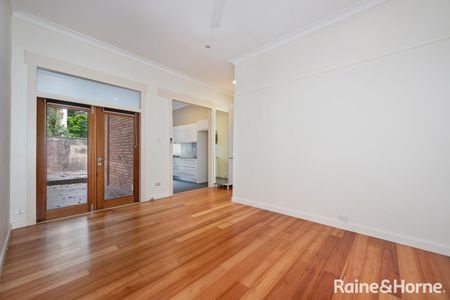 1/70 Petersham road, Marrickville, NSW 2204 - Photo 5