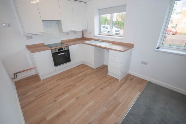 Arbour Close, Rugby, CV22 - Photo 1