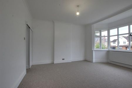 3 bedroom detached bungalow to rent - Photo 5