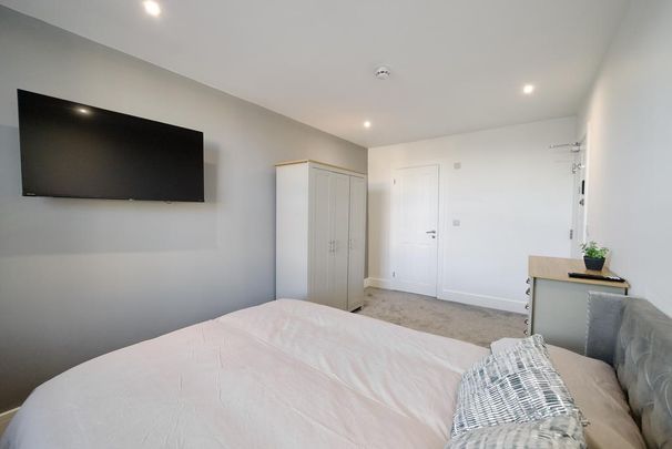 7 bedroom terraced house to rent - Photo 1