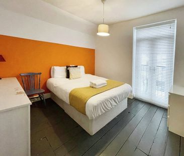 Victoria Park Road East, CARDIFF - Photo 6