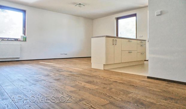 Pronájem bytu 3+kk 85 m² - Photo 1