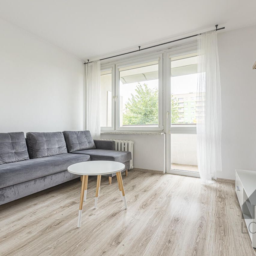 Piękna wyposażona kawalerka na Podłężu w Jaworznie do wynajęcia | Spacer 3D - Zdjęcie 1