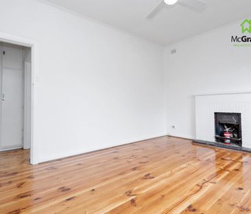 2 Bedroom home in great location - Photo 5