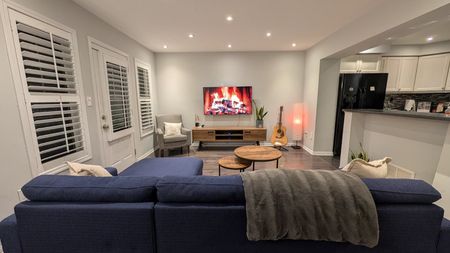 For Lease - 24 Midhope Way, Brampton, Ontario - Photo 5