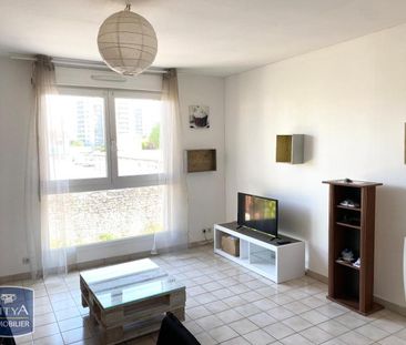 Location Appartement 2 pièces 41m² NIORT 79000 - Photo 1