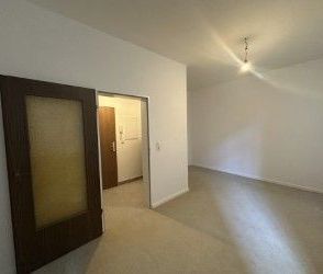 Helle Erdgeschosswohnung in Dortmund mit moderner Pantryküche - Photo 1