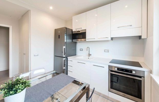 21/2-ROOM APARTMENT IN LUGANO (TI), FURNISHED, TEMPORARY - Photo 1