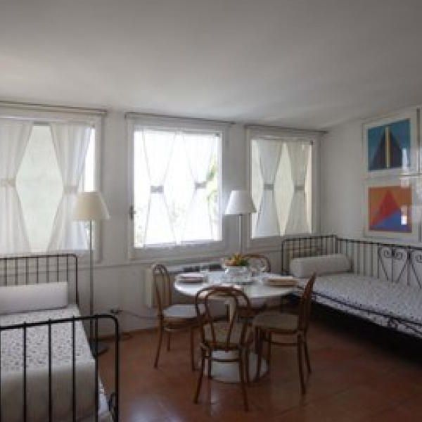 Center-Popolo: Excellently restored 1 bedroom, living, bath, terrace with views. Sleeps 4. Ref 848 - Photo 1