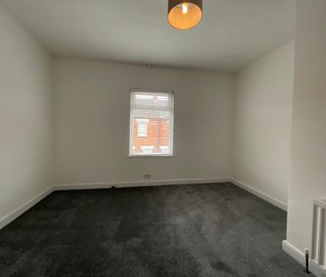 10 Ainsworth Drive, Belfast, BT13 3EJ - Photo 3