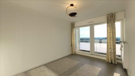 Spacieux 4 pièces à proximité du centre-ville avec vue sur les Vosges - Photo 3