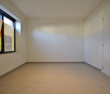 Modern vernieuwd gelijkvloers appartement met 1 slaapkamer en ruime... - Foto 2