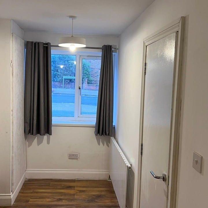 6 bedroom terraced house to rent - Photo 1