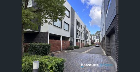 UNFURNISHED | Modern Apartment with City Fringe Living - Photo 3