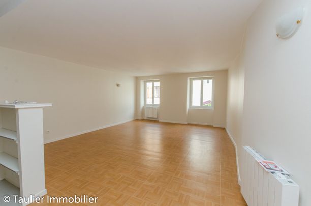 Location Appartement 2 pièces 74m² ST MARCELLIN 38160 - Photo 1