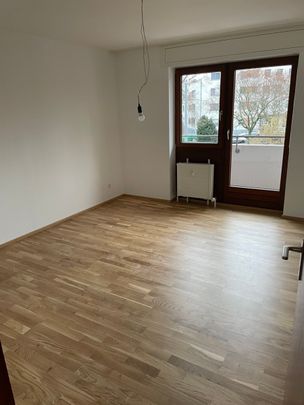 Großzügige, helle Wohung in beliebtem Karlsruher Prestigeobjekt - Foto 1