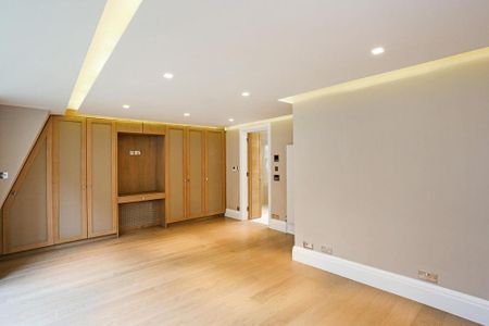 4 bedroom terraced house to rent - Photo 2