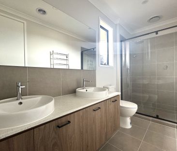 Welcome to your dream home! - Photo 6