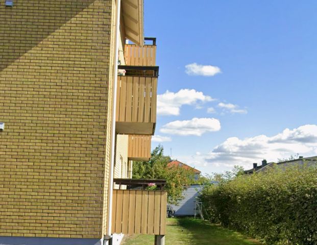 Sandelhielmsgatan, Vänersborg - Photo 1