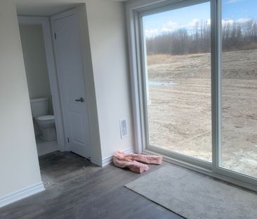 For Lease - 76 Sandhill Crane Drive, Wasaga Beach, Ontario - Photo 5