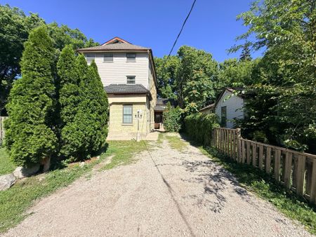 For Lease - 1 Waverley Place Unit# 11, London East, Ontario - Photo 4