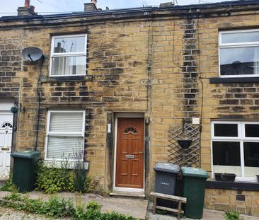 3 bedroom terraced house to rent - Photo 5