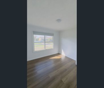 Modern 3-Bedroom Family Home in the Heart of Corio – Walk to Shops,... - Photo 2