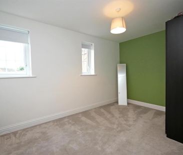 2g The Demesne, Carryduff, Belfast, BT8 8GW - Photo 2