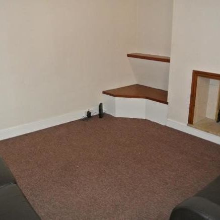 2 Bed - 9 Beamsley Place, Hyde Park, Leeds - LS6 1JZ - Student - Photo 1